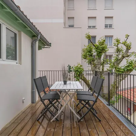 Appartement La Thibaudiere - Appt En Centre-ville *